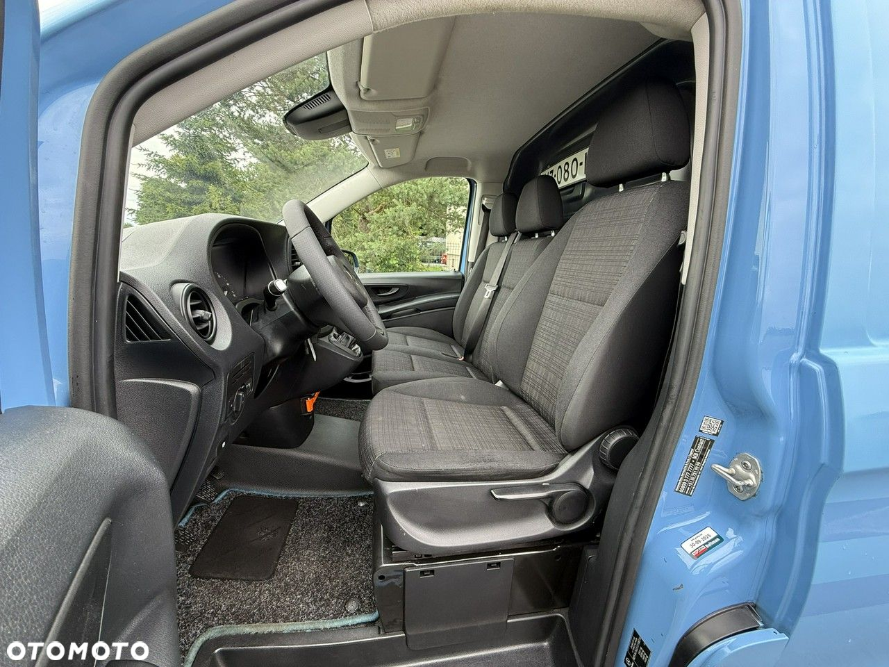 Mercedes-Benz Vito - 21
