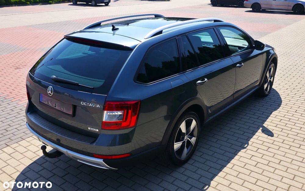 Skoda Octavia 2.0 TDI 4x4 DSG Scout - 12