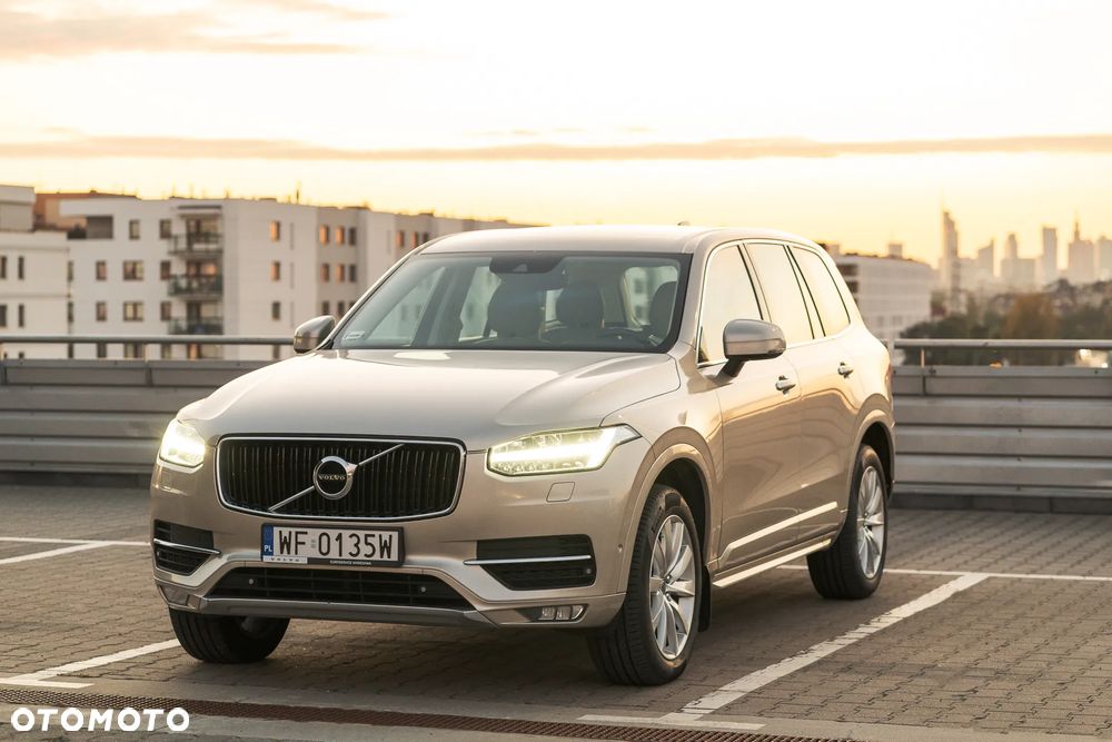 Volvo XC 90 D5 AWD Momentum - 34