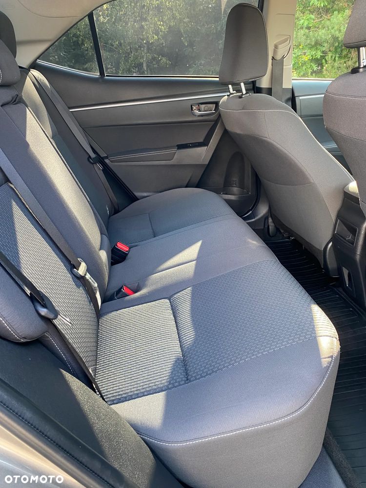 Toyota Corolla 1.6 Comfort - 7