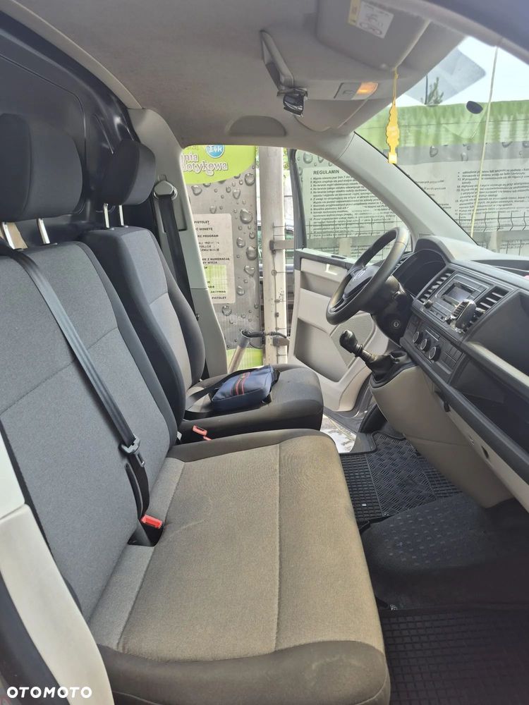 Volkswagen Transporter - 3