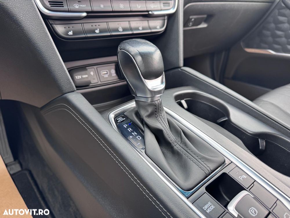 Hyundai Santa Fe 2.2 CRDi 4WD 8AT Luxury - 19