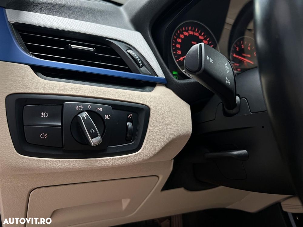 BMW X1 xDrive25i Aut. Sport Line - 29