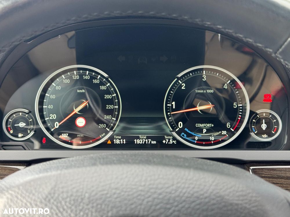 BMW Seria 7 740d Edition Exclusive - 29