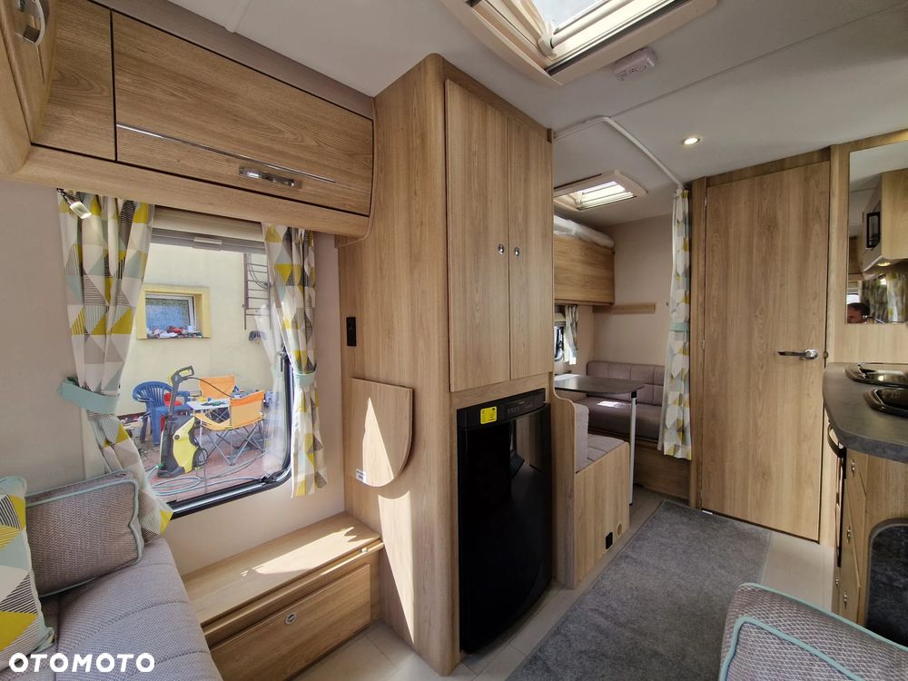 Elddis Xplore 304 - 7