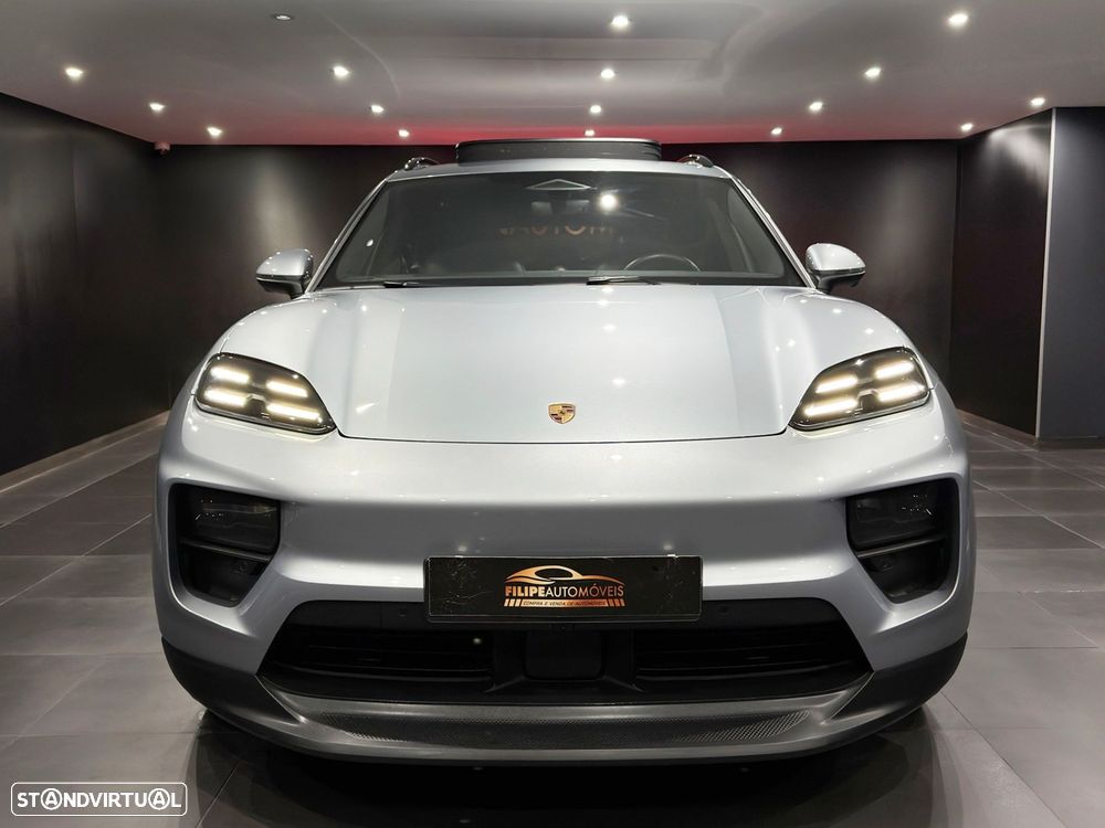 Porsche Macan Electric 4 - 3