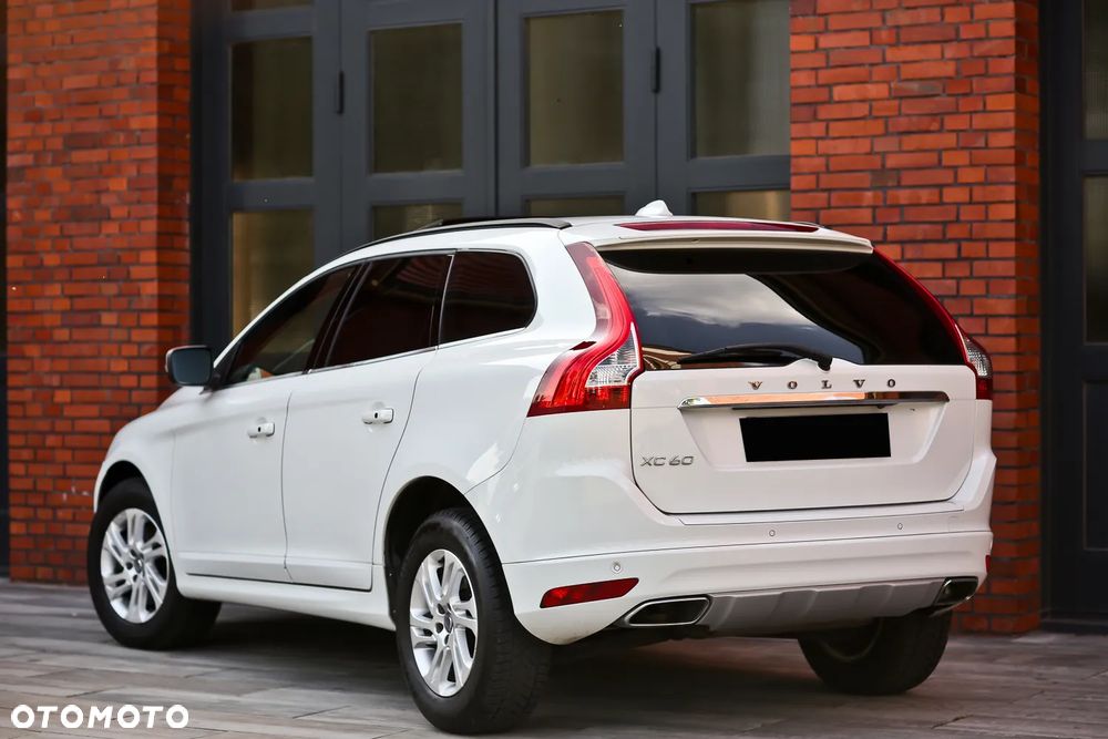 Volvo XC 60 D4 Geartronic Momentum - 13