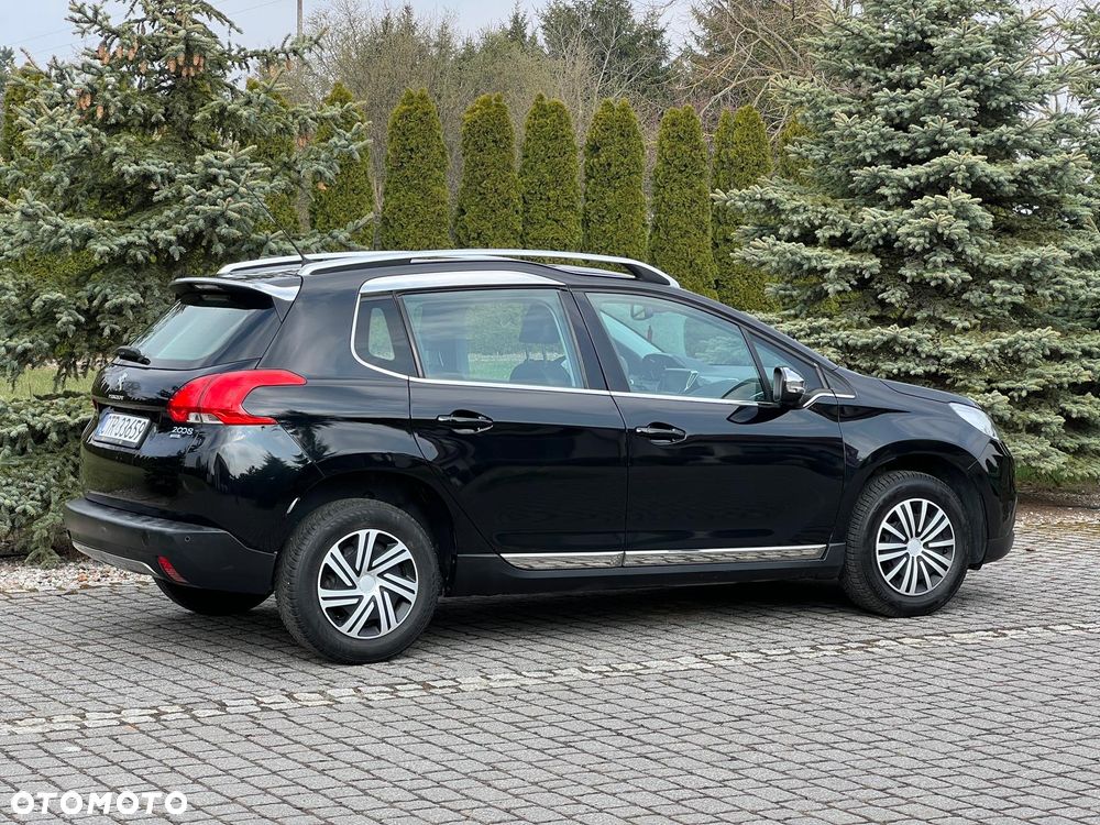Peugeot 2008 1.6 e-HDi Allure S&S - 6
