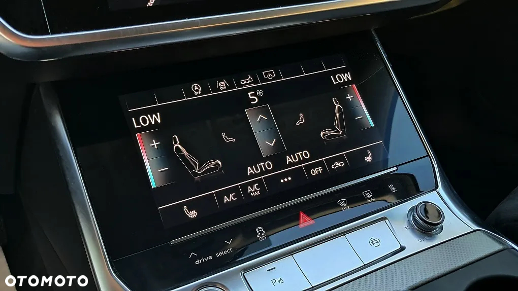 Audi A6 Avant 40 TDI quattro S tronic - 24