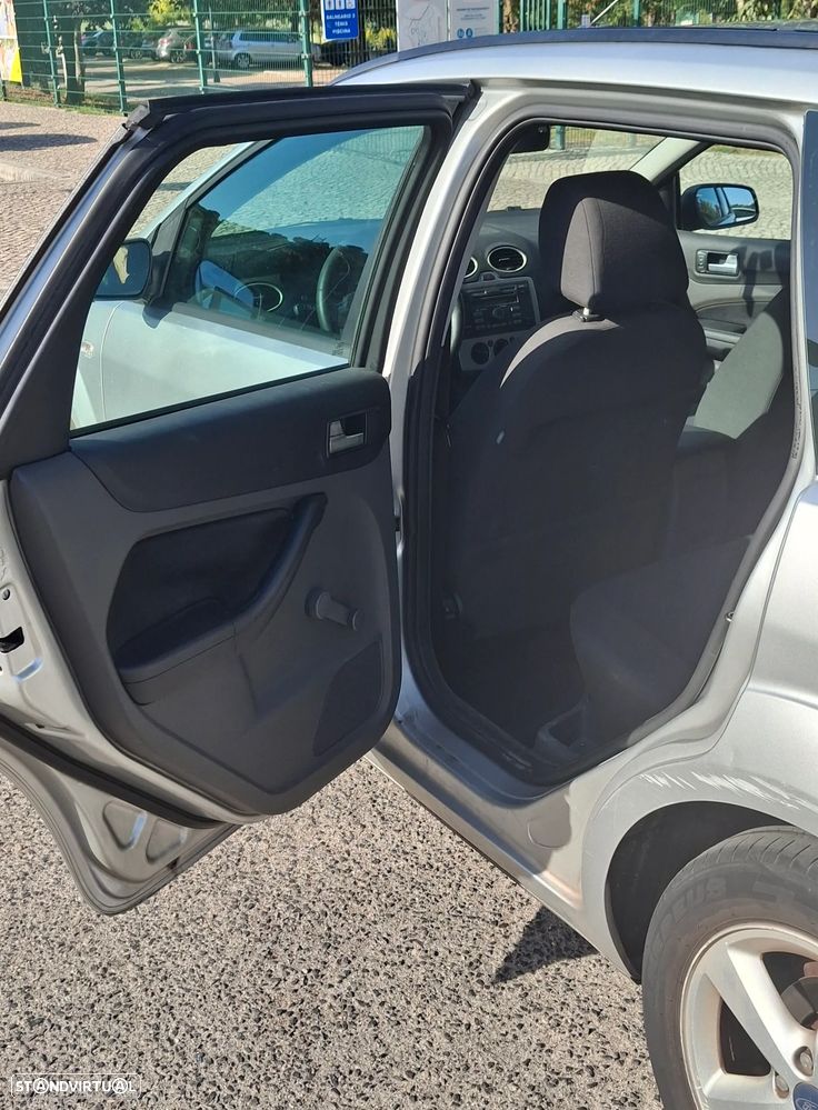 Ford Focus SW 1.6 TDCi Sport - 9