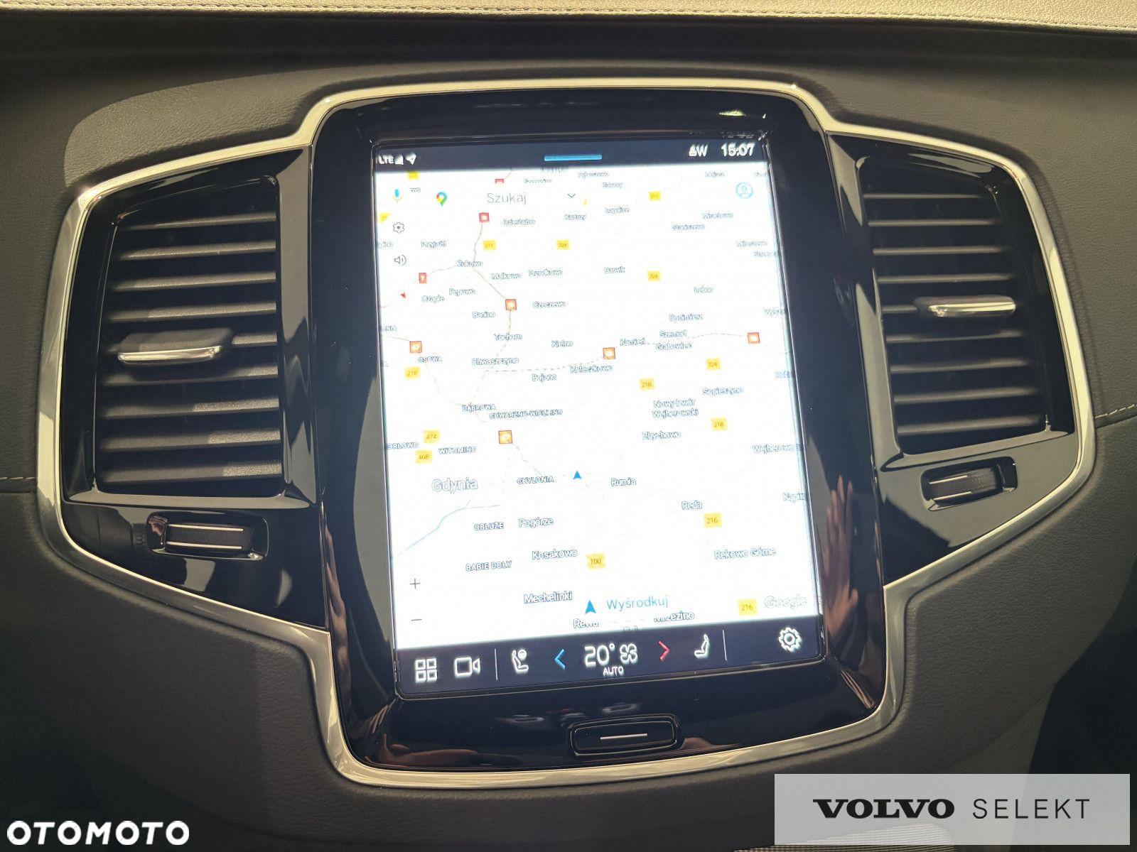 Volvo XC 90 - 19