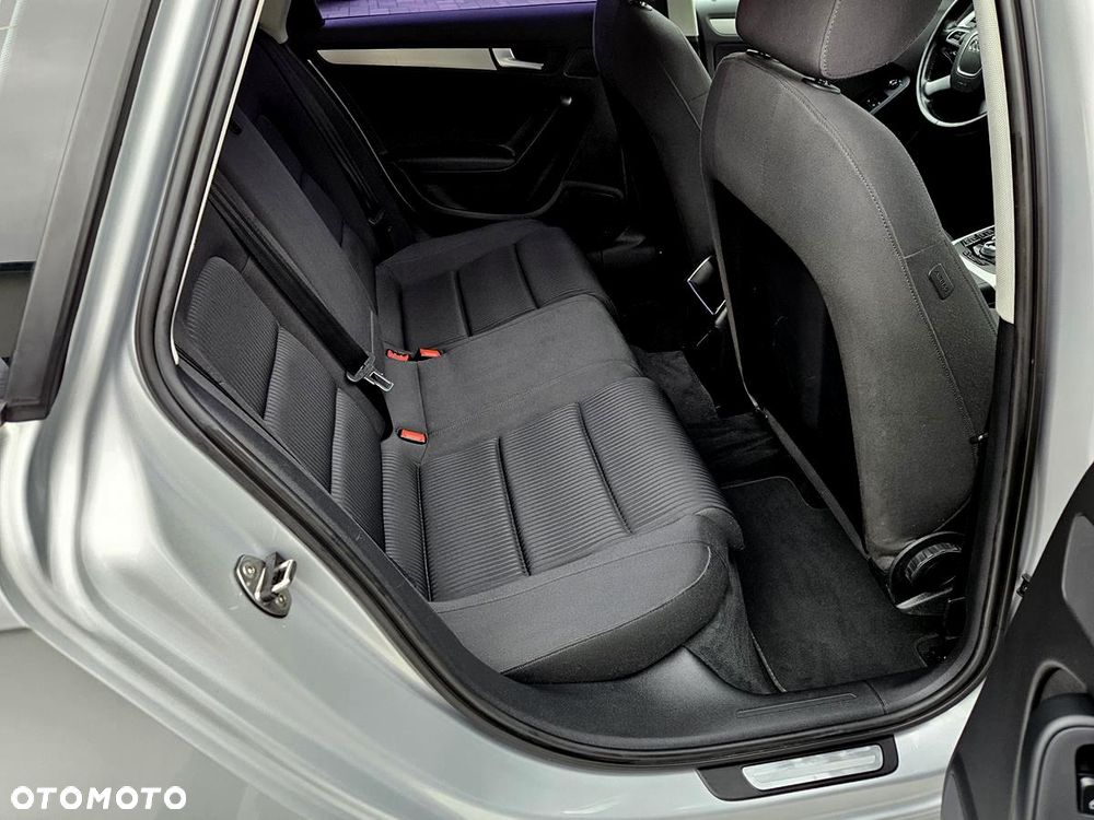 Audi A4 Avant 2.0 TFSI Ambition - 23