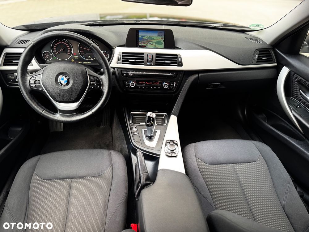 BMW Seria 3 - 10