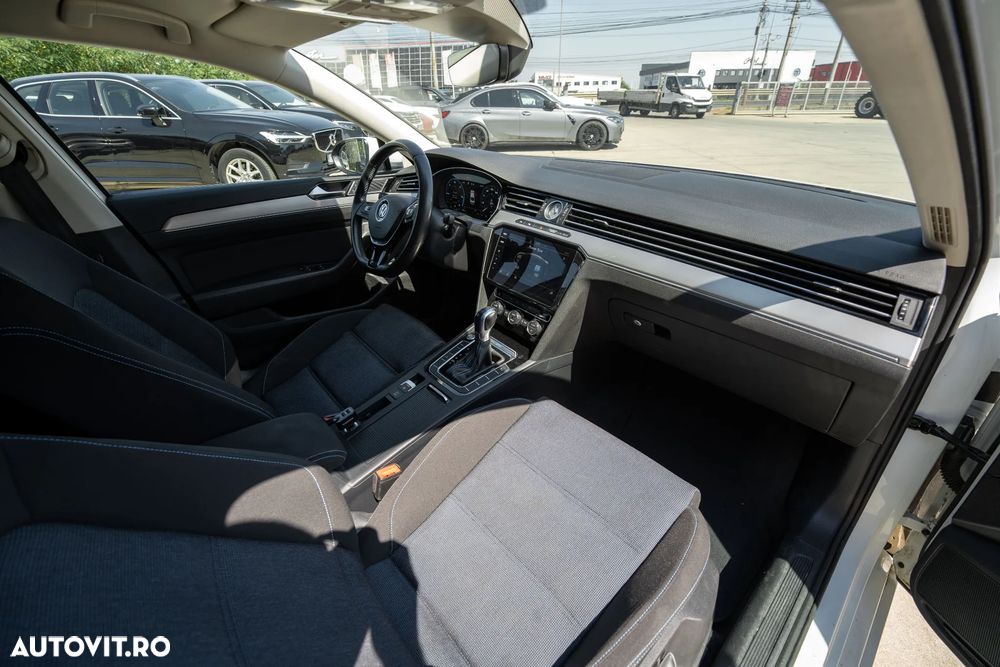 Volkswagen Passat 1.4 TSI DSG GTE - 37