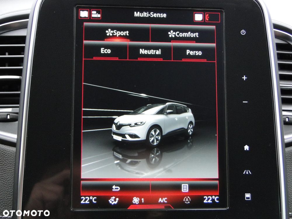 Renault Grand Scenic - 31