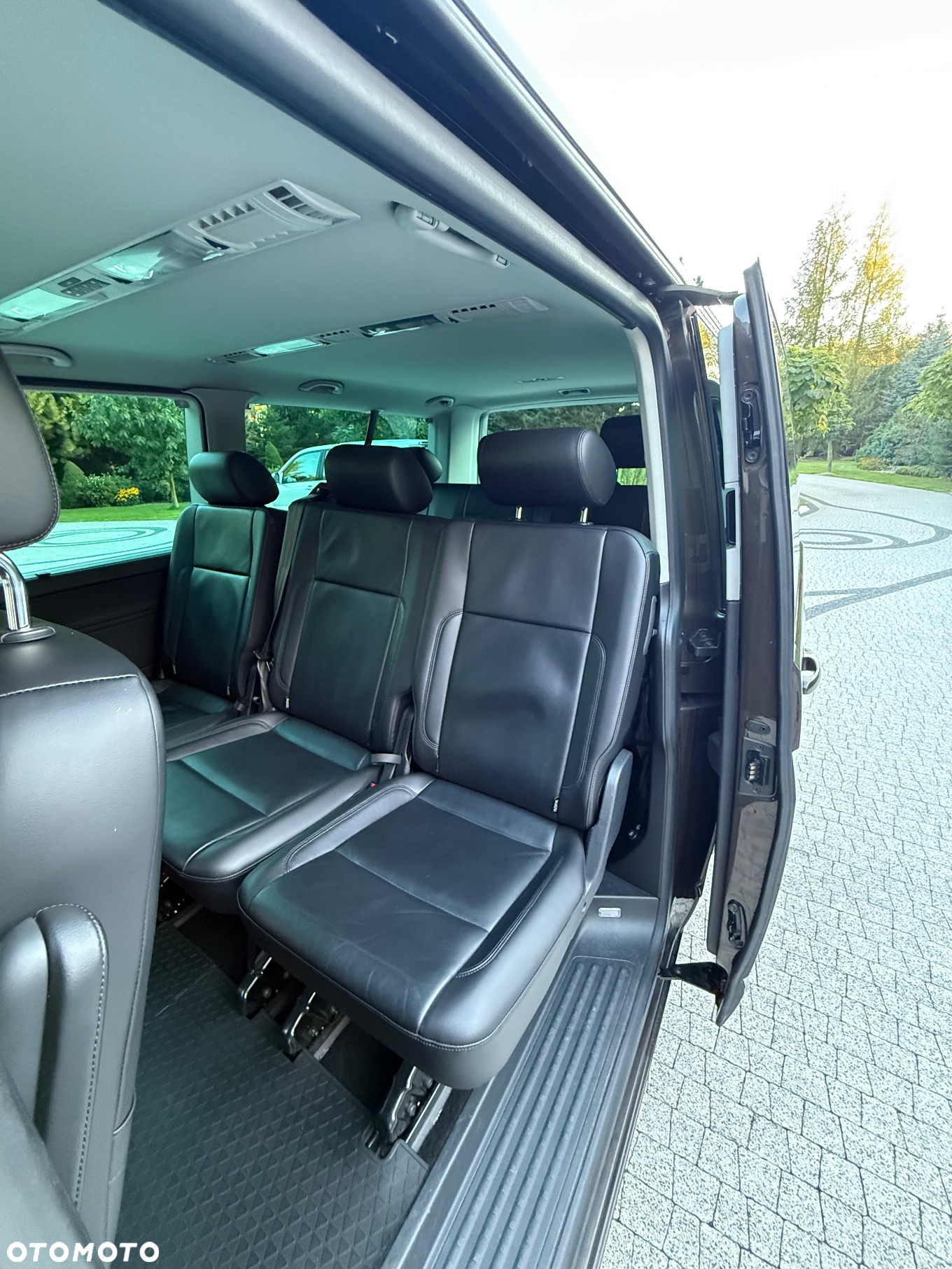 Volkswagen Caravelle 2.0 BiTDI L2 Highline DSG - 10