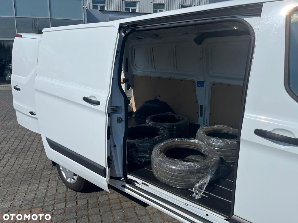 Ford TRANSIT CUSTOM - 20