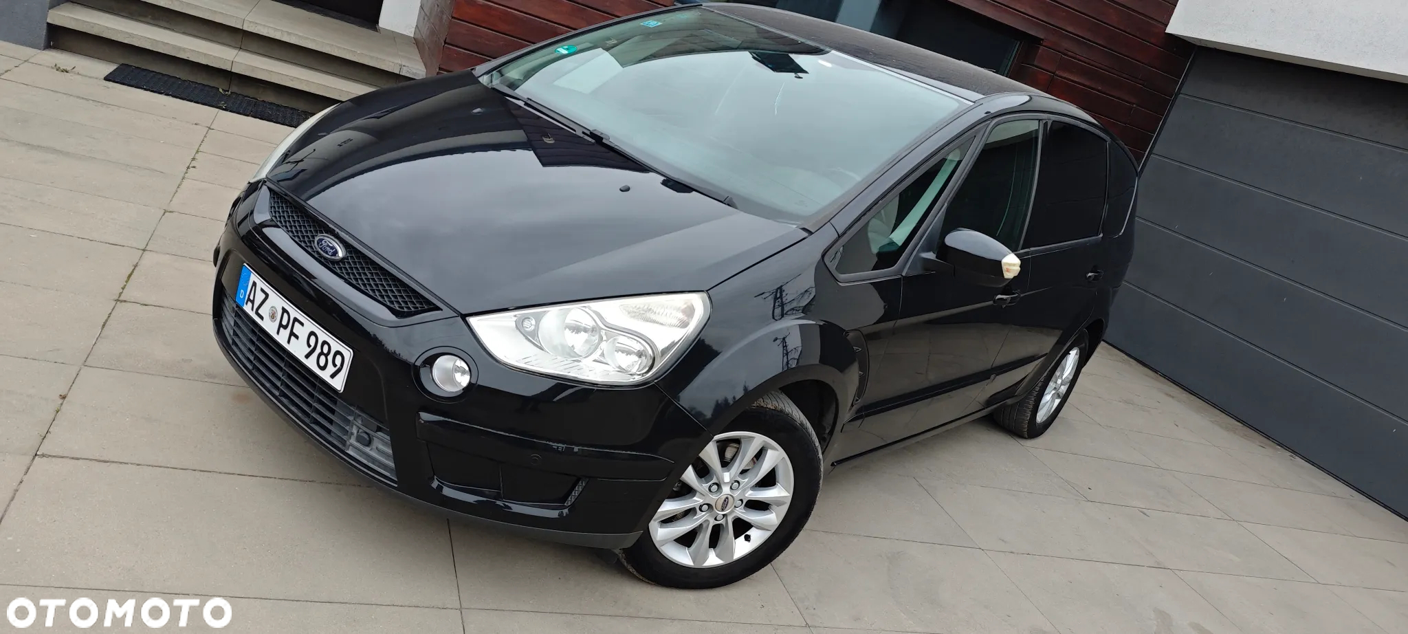 Ford S-Max 2.0 Titanium - 2