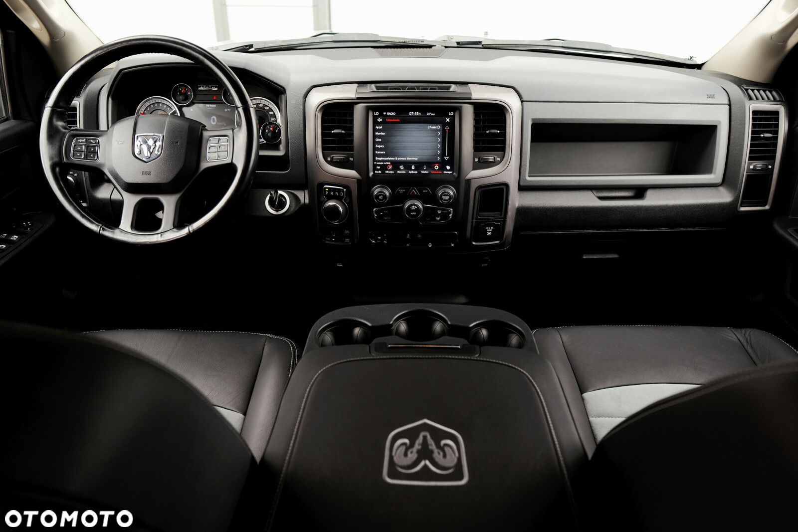 RAM 1500 - 19