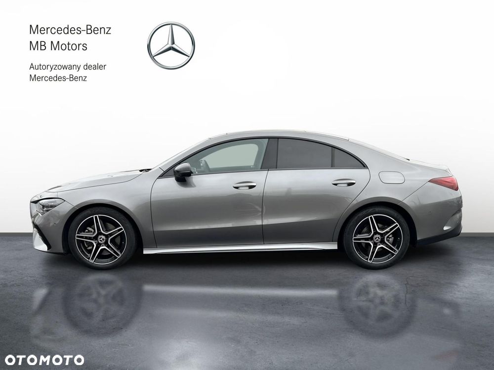 Mercedes-Benz CLA 200 AMG Line 7G-DCT - 3