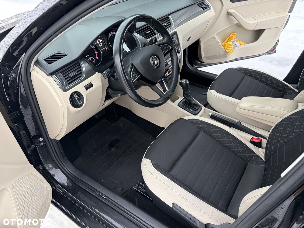 Skoda RAPID 1.0 TSI Style DSG - 13