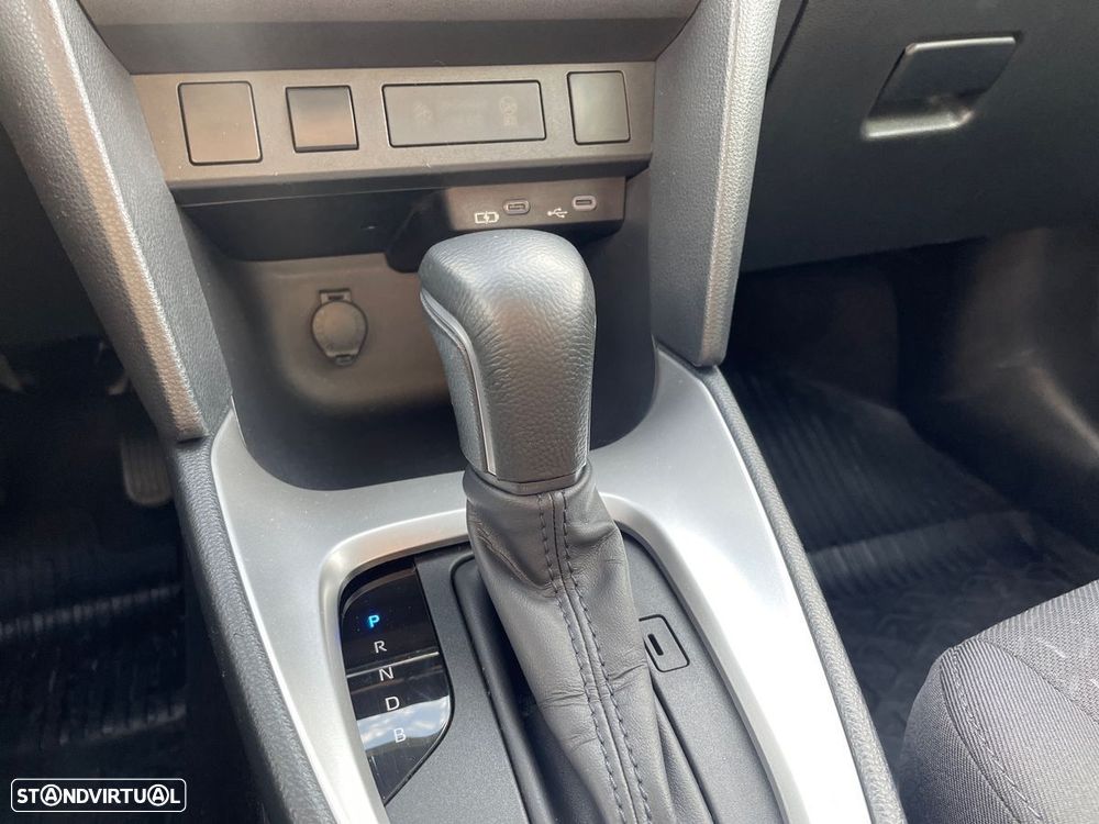 Toyota Yaris Cross 1.5 Hybrid Comfort Plus - 19