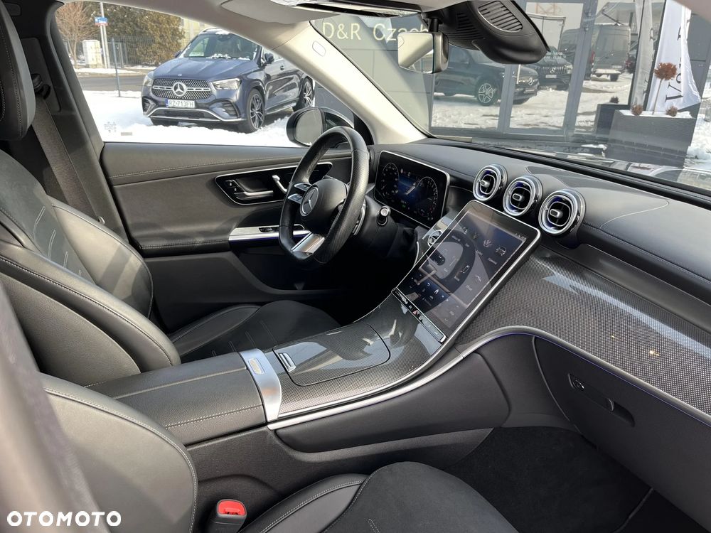 Mercedes-Benz GLC 300 e PHEV 4-Matic AMG Line - 12