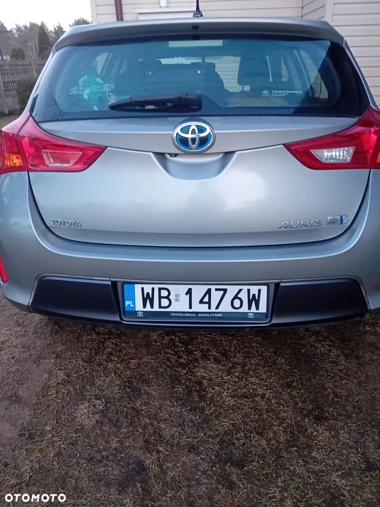 Toyota Auris 1.8 HSD Luna - 6