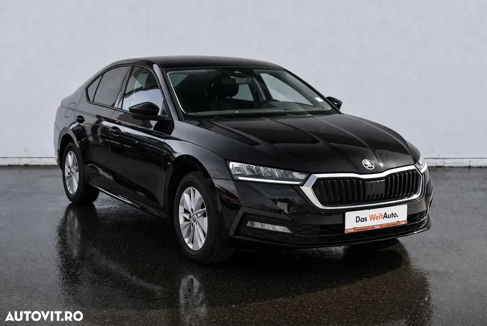 Skoda Octavia 2.0 TDI DSG Ambition - 2