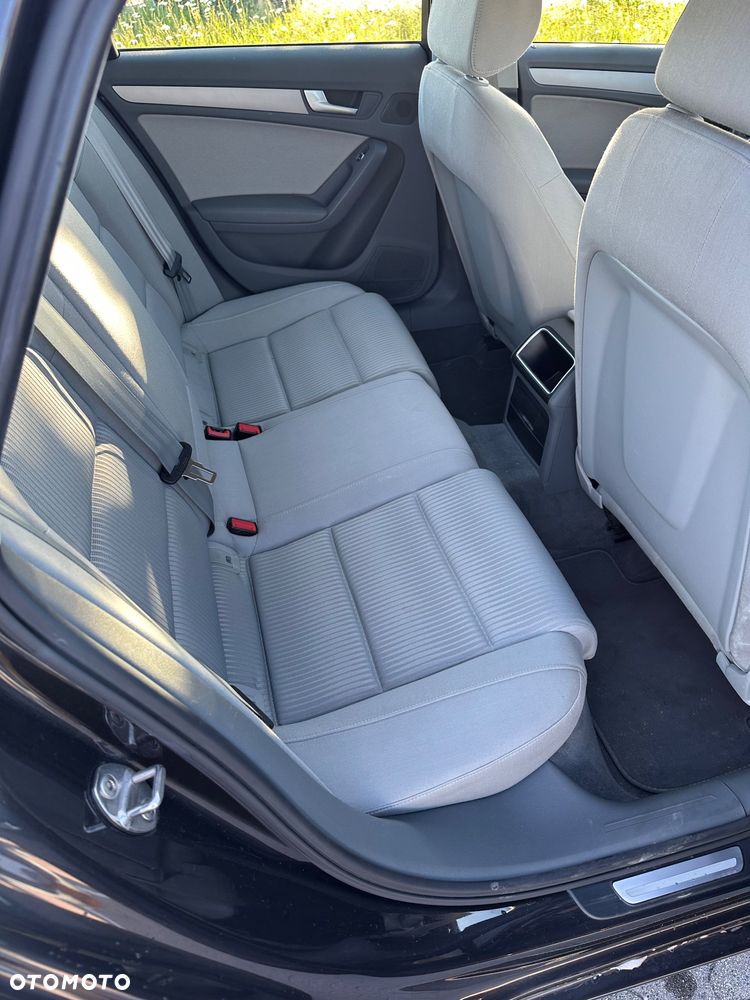 Audi A4 Limousine 2.0 TDI Multitronic - 11
