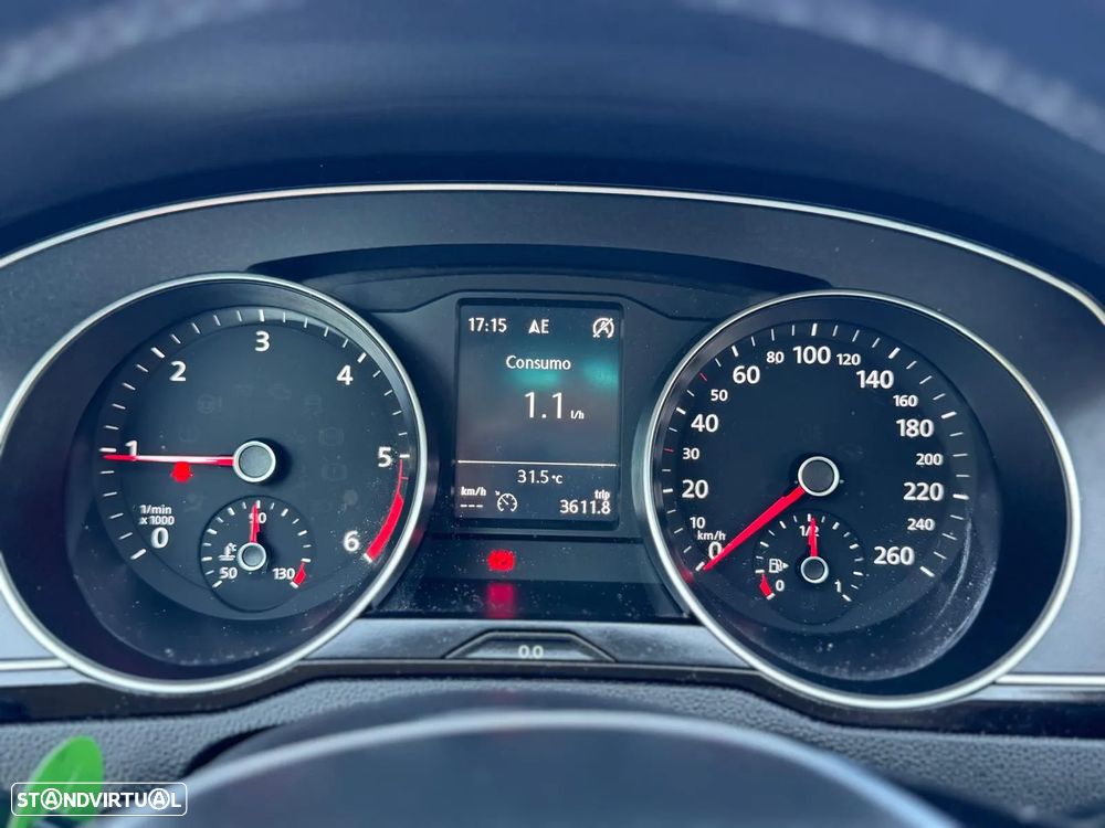 VW Passat Variant 1.6 TDI Confortline - 15