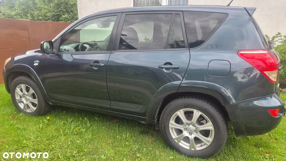 Toyota RAV4 2.2 D-4D X - 3