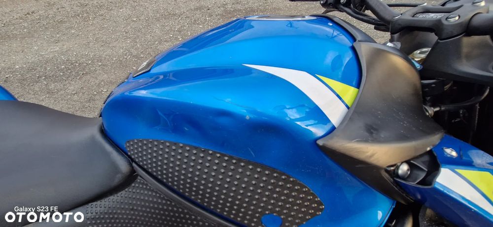 Suzuki GSX 1000 - 20