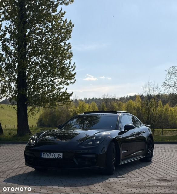 Porsche Panamera GTS - 4