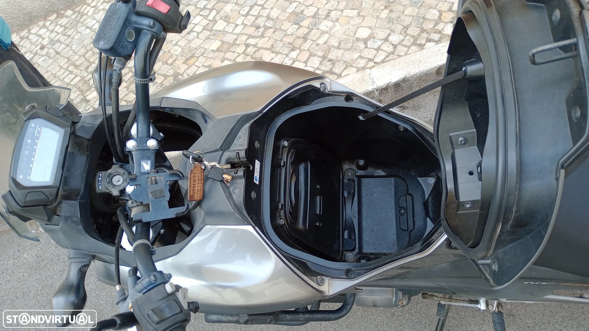 Honda NC750X - 5