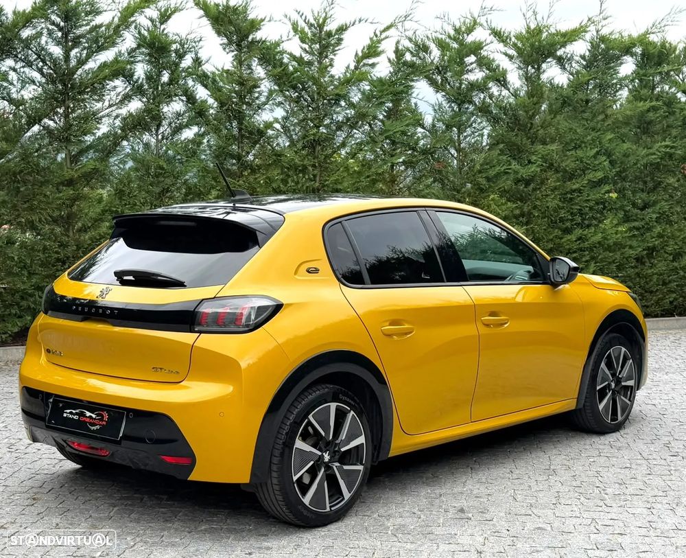 Peugeot e-208 GT Pack - 9