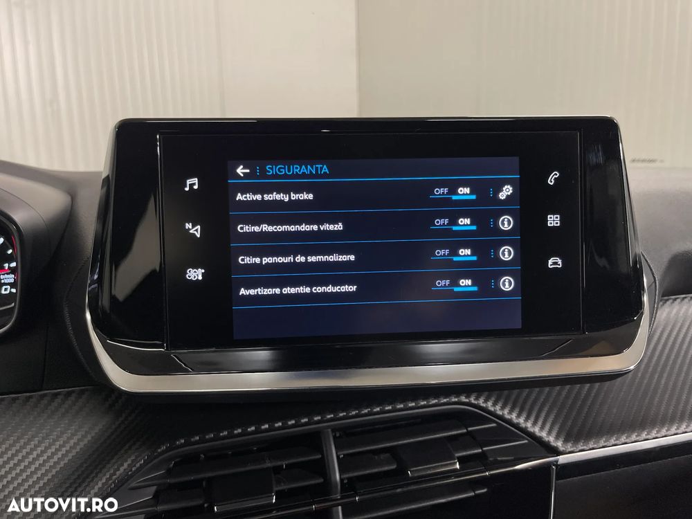 Peugeot 2008 1.5 BlueHDI FAP Active - 18