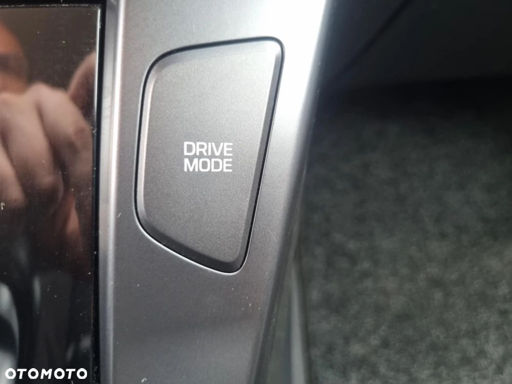 Hyundai i40 Kombi blue 1.6 Trend - 5