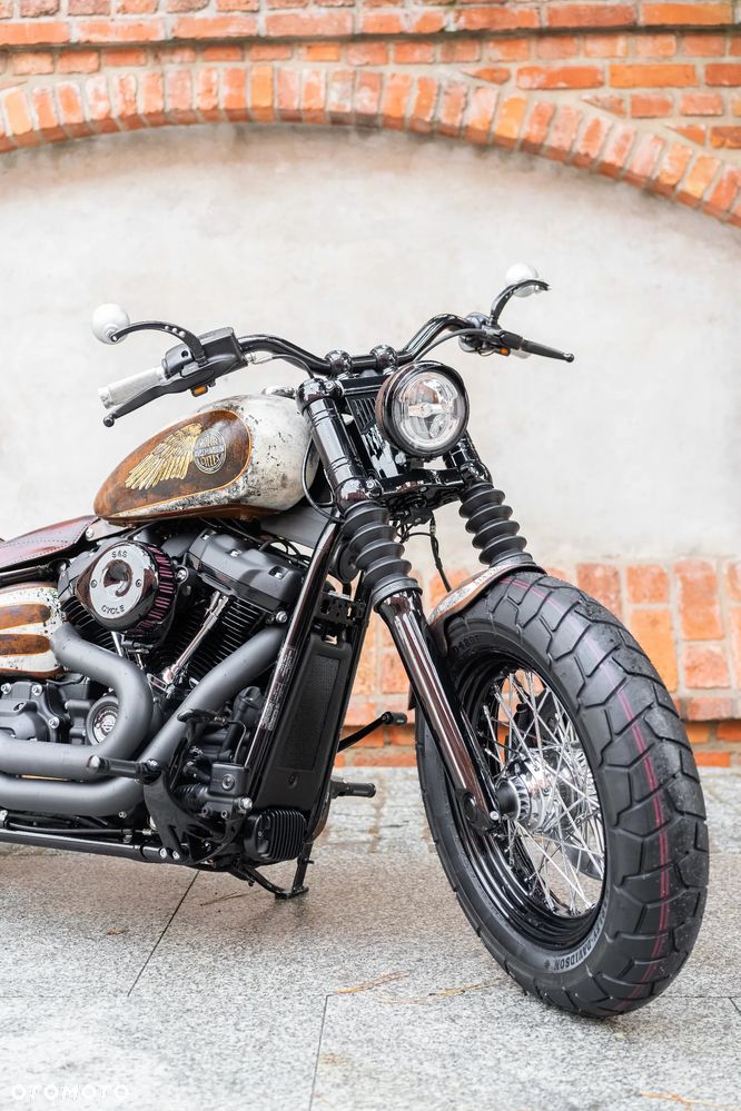 Harley-Davidson Softail - 24