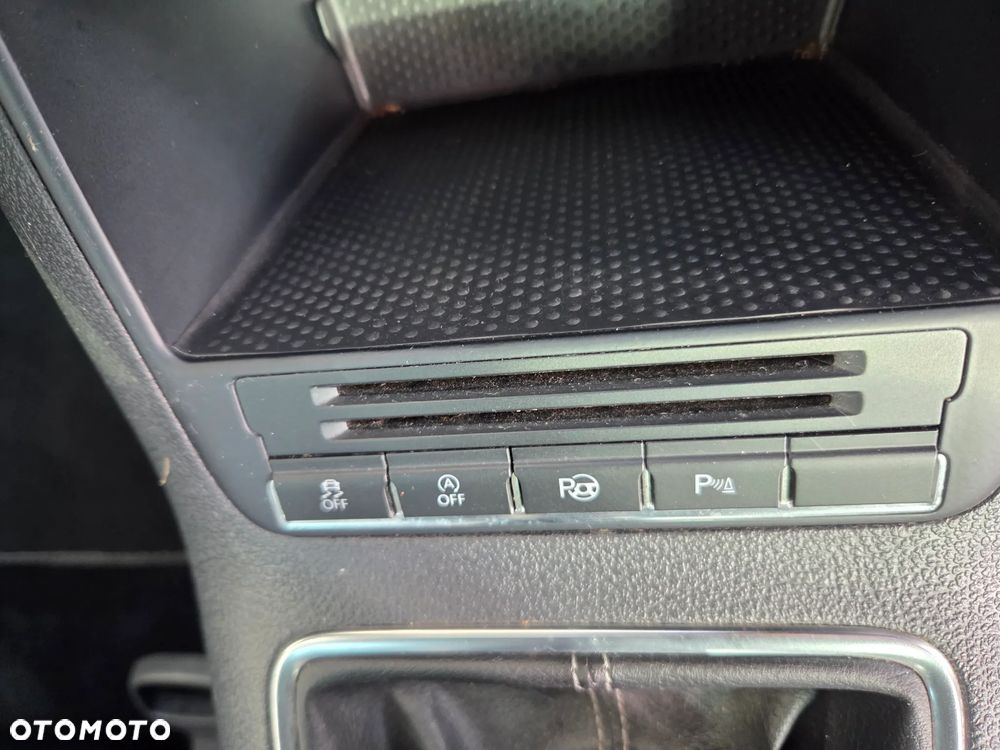Volkswagen Tiguan - 12