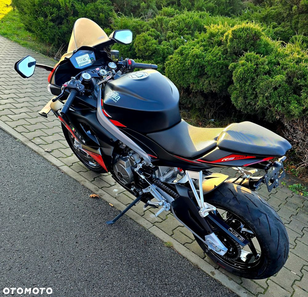 Aprilia RS - 9