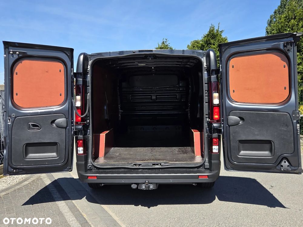 Renault TRAFIC - 9