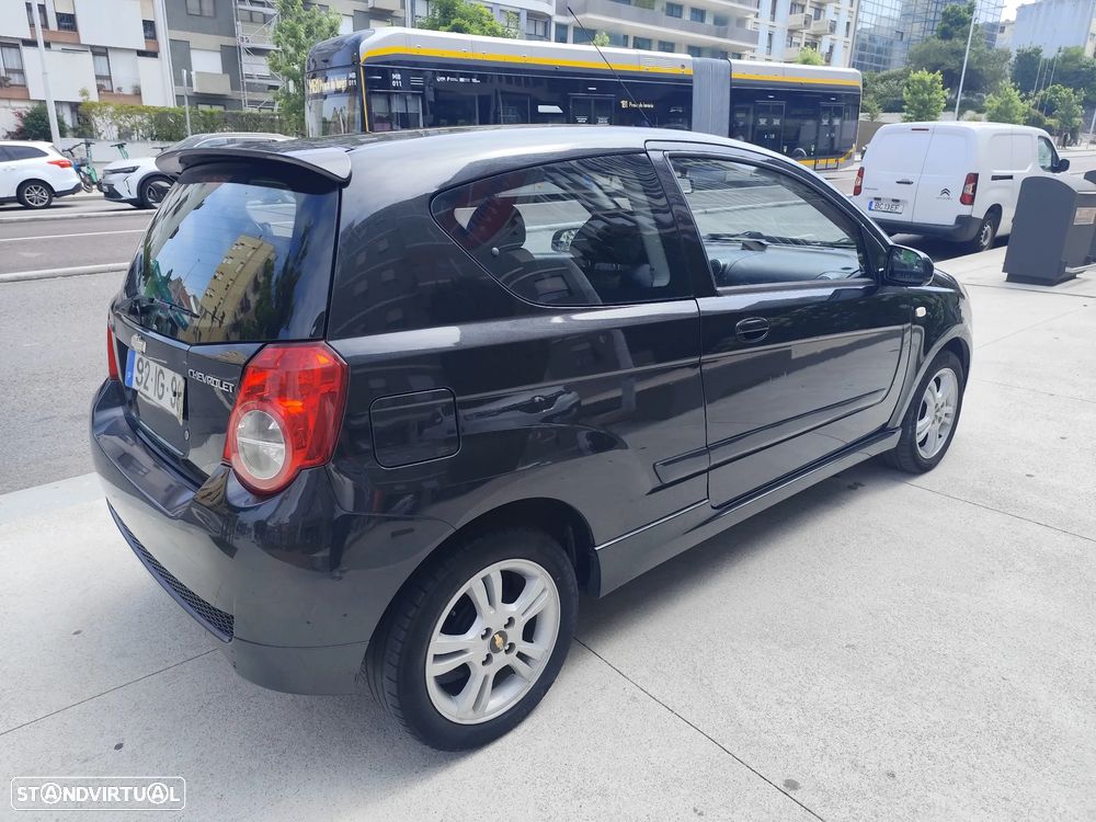 Chevrolet Aveo 1.2 LS - 8
