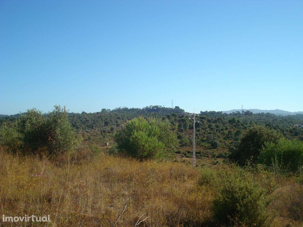 Propriedade com dois artigos urbanos e terreno - CH629/12 - Grande imagem: 2/2