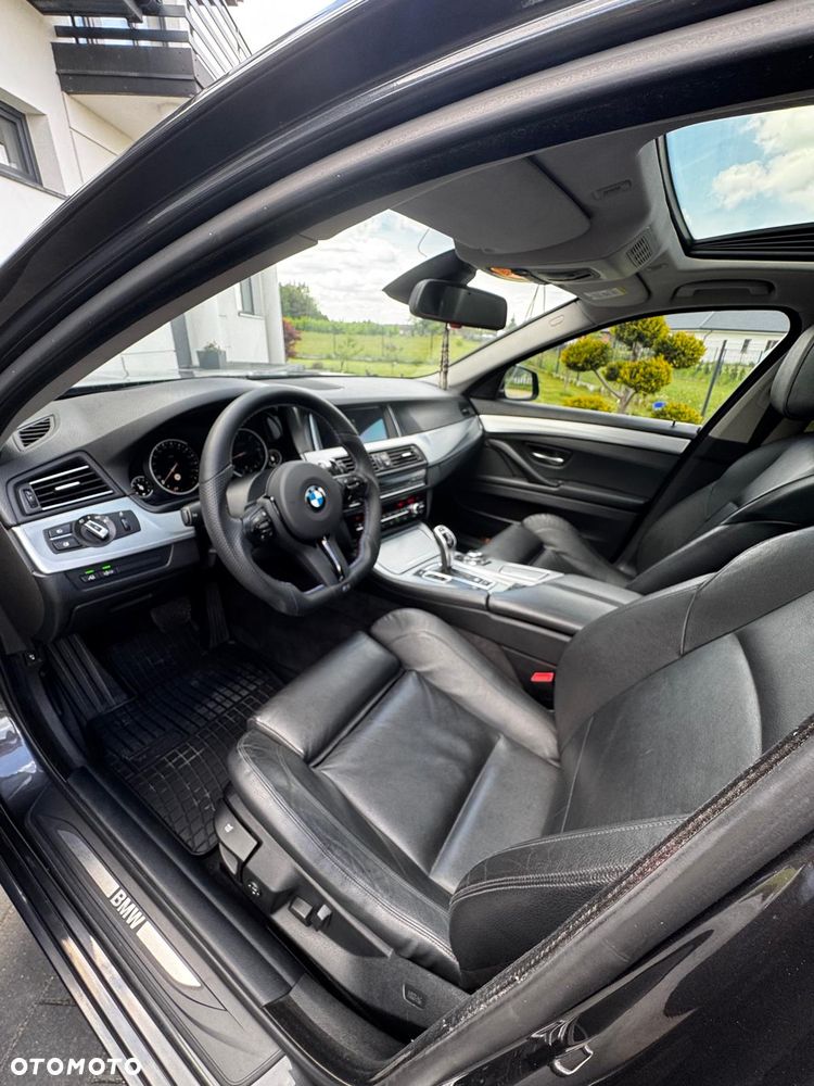 BMW Seria 5 525d - 7
