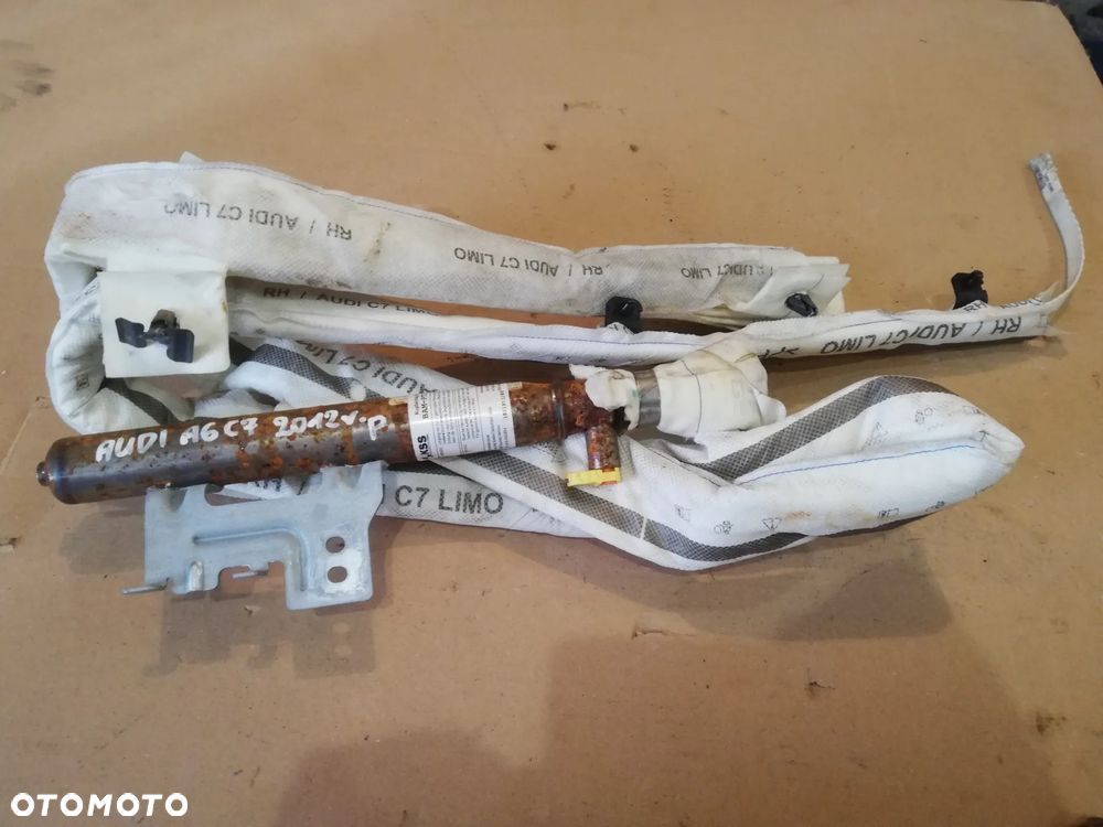 Audi A6 C7 kurtyna lewa prawa sedan 4G5880741C 4G5880742C