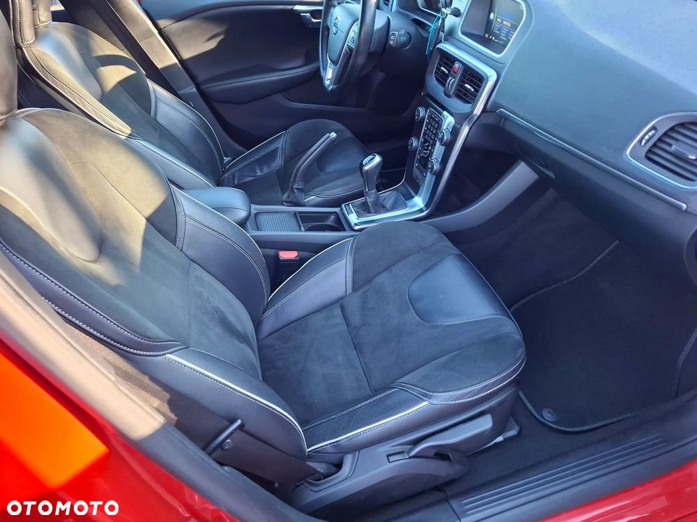 Volvo V40 D4 RDesign - 15