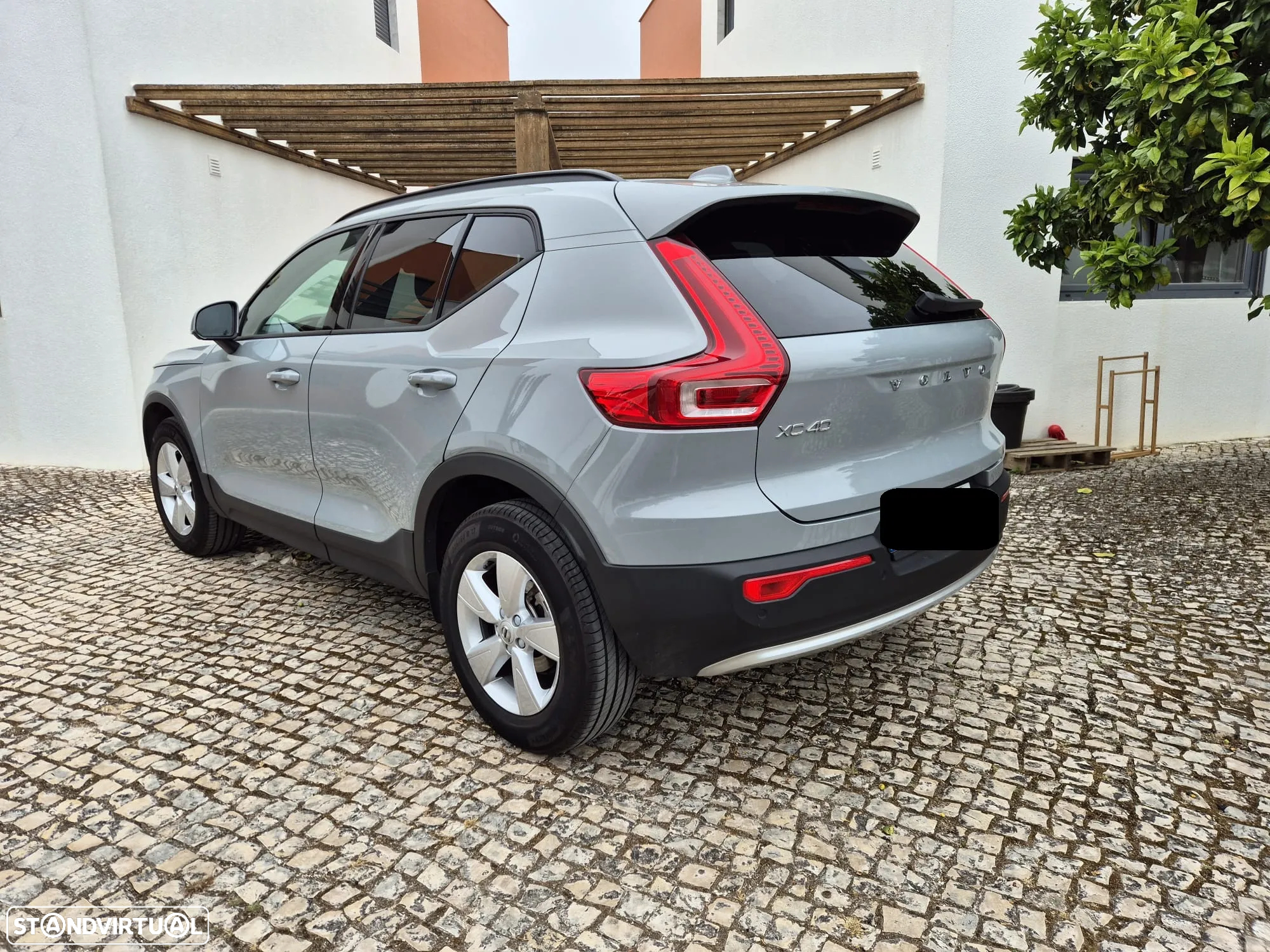 Volvo XC 40 1.5 T2 Essential Auto - 5