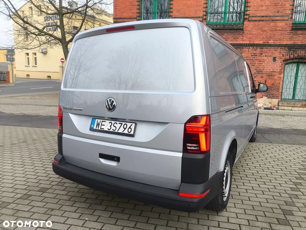 Volkswagen Transporter - 8
