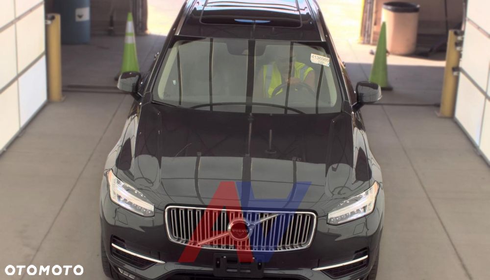 Volvo XC 90 T6 AWD Geartronic Inscription - 4